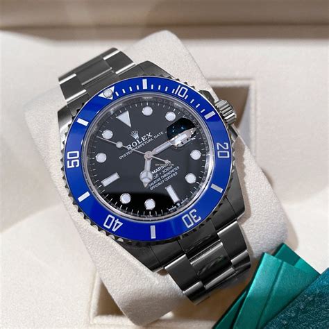 rolex submariner white gold weight|126619lb retail price.